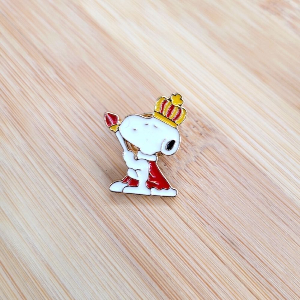 2/$20 Brand New Snoopy King Pin Brooch